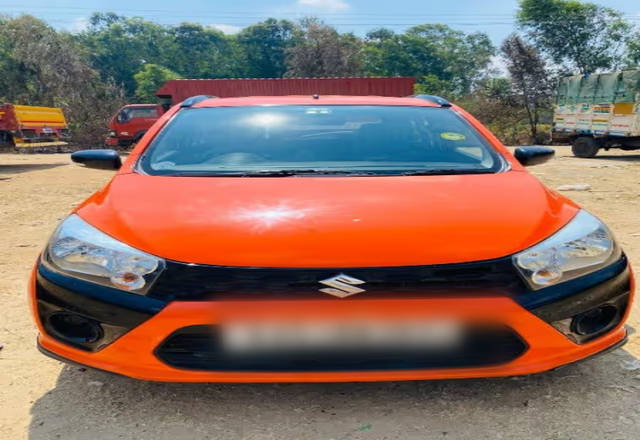 https://images10.gaadi.com/usedcar_image/4519902/original/18dec8c4-a301-4a6b-918a-45f9fbed9188.?imwidth=6400