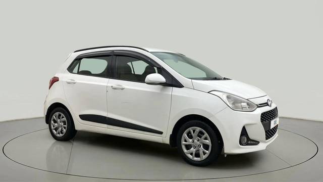 https://images10.gaadi.com/usedcar_image/4519905/original/4580d103908e81fbc5aeb785c03ac7d1.jpg?imwidth=6400