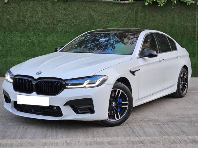 https://images10.gaadi.com/usedcar_image/4519906/original/processed_f8b96b5fa39d7e61a57db52941e41996.jpeg?imwidth=6402
