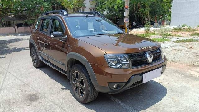 https://images10.gaadi.com/usedcar_image/4519907/original/processed_c16843e40c1a8297dd7ff1ac0fa8340b.jpg?imwidth=6400