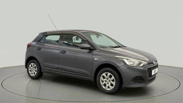 https://images10.gaadi.com/usedcar_image/4519949/original/2f617461a4b80520c7d046e3c4a5c68c.jpg?imwidth=6400