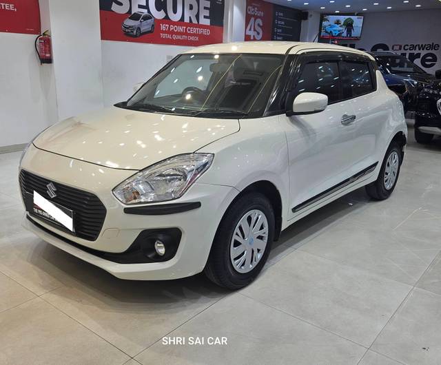https://images10.gaadi.com/usedcar_image/4519958/original/processed_060b6d1a16f11d5d79fbc7bf9670455c.jpg?imwidth=6400