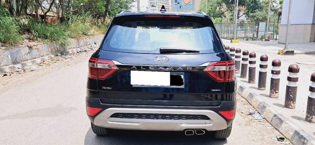 https://images10.gaadi.com/usedcar_image/4519973/original/processed_87b431fae5d4b84cb9f77e430eee44d4.jpg?imwidth=6402