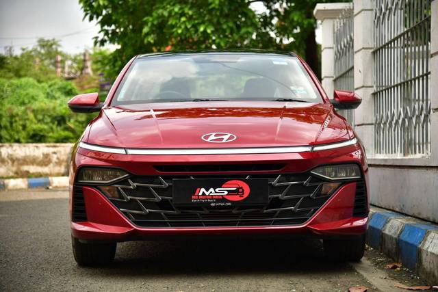 https://images10.gaadi.com/usedcar_image/4519975/original/processed_402fb12e357d9dd70577757944826d8a.jpg?imwidth=6402