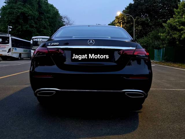 https://images10.gaadi.com/usedcar_image/4519976/original/ae9f3000f4e317222cff70131cf846f5.jpg?imwidth=6401