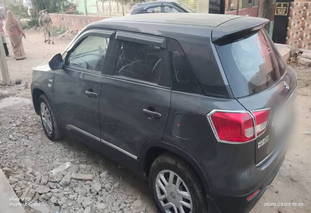 https://images10.gaadi.com/usedcar_image/4519980/original/35718876-420d-4370-a18a-034324d5cb08.?imwidth=6402