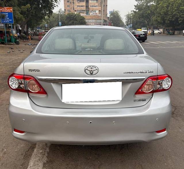 https://images10.gaadi.com/usedcar_image/4519987/original/processed_0c64b1b33c755447cde25a0c5698eccc.jpg?imwidth=6401