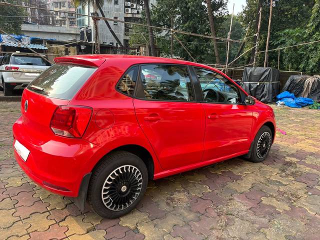 https://images10.gaadi.com/usedcar_image/4520008/original/84fe89060f93395dc1be86d62e915109.jpg?imwidth=6401