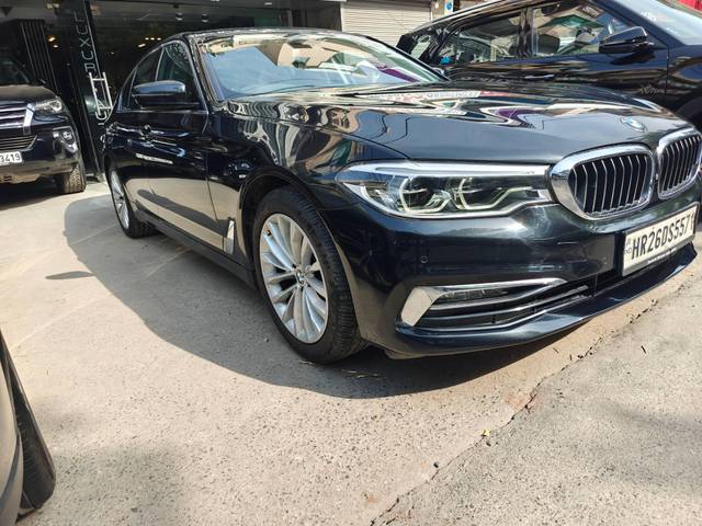 https://images10.gaadi.com/usedcar_image/4520026/original/processed_c82e2bf9d061a308198d50b3cf8b00bc.jpg?imwidth=6400