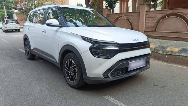 https://images10.gaadi.com/usedcar_image/4520031/original/processed_e8670eac0cd2c924224bc01fab2bdba9.jpg?imwidth=6400