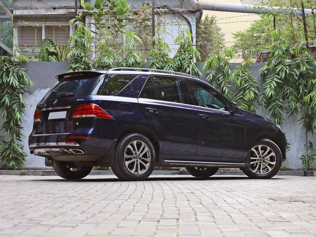https://images10.gaadi.com/usedcar_image/4520075/original/processed_c84b9ea06a743e1d20b32f3b348d9a71.jpg?imwidth=6402