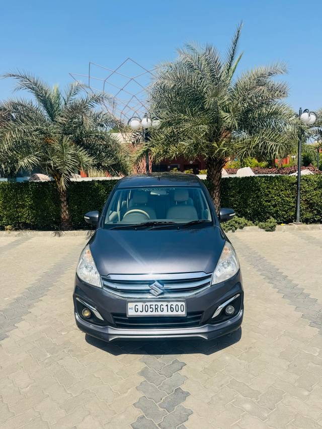 https://images10.gaadi.com/usedcar_image/4520076/original/b24f5a06658f279605f1ede057461fe7.jpg?imwidth=6400