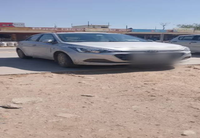 https://images10.gaadi.com/usedcar_image/4520090/original/981bf97b-ef8c-4022-973f-4ca4fb48347e.?imwidth=6400