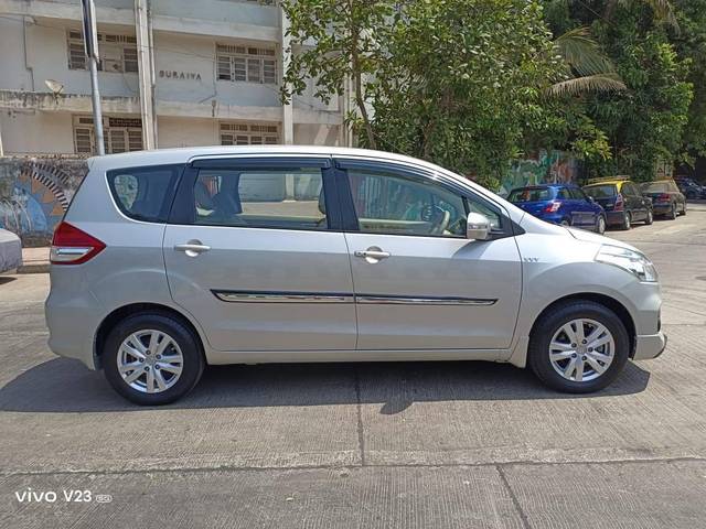 https://images10.gaadi.com/usedcar_image/4520105/original/processed_600bee87518cfc99fe17fa15783b23d4.jpeg?imwidth=6401