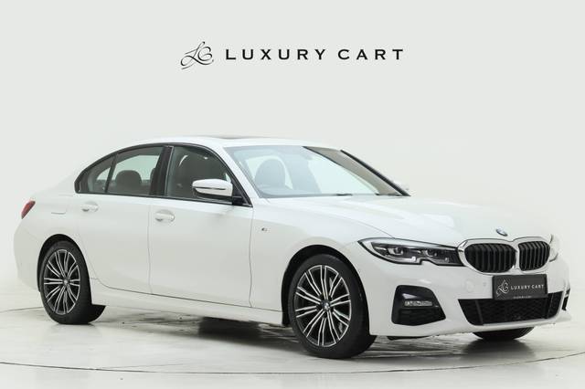 https://images10.gaadi.com/usedcar_image/4520108/original/processed_01a98af17b5cef02acafc4af7b2738b4.jpg?imwidth=6400