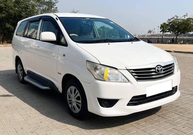 https://images10.gaadi.com/usedcar_image/4520110/original/processed_49edb8492283a8fe63ef88fa9a5da38e.jpg?imwidth=6400