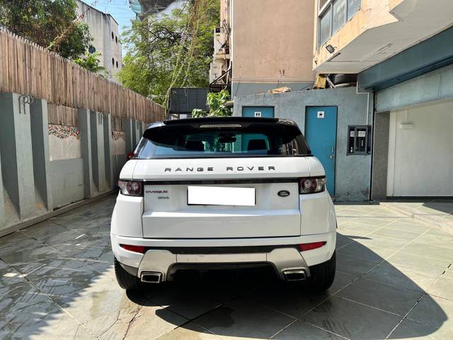 https://images10.gaadi.com/usedcar_image/4520114/original/processed_767e23b054a8a40b48aa499fb3a00920.jpg?imwidth=6401