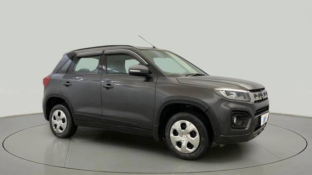 https://images10.gaadi.com/usedcar_image/4520143/original/b9166e637964113bed60f7d58af55917.jpg?imwidth=6400