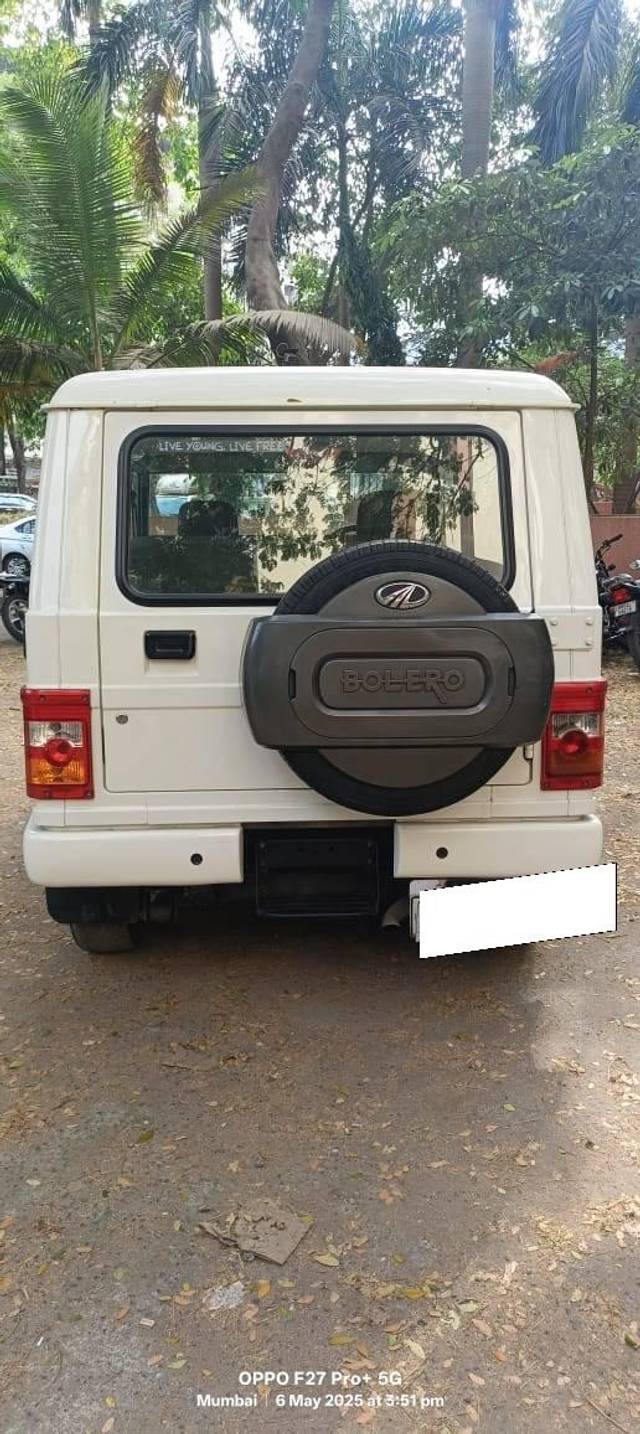 https://images10.gaadi.com/usedcar_image/4520160/original/processed_961882c4bfa6ec0c551fb34936886de4.jpg?imwidth=6402