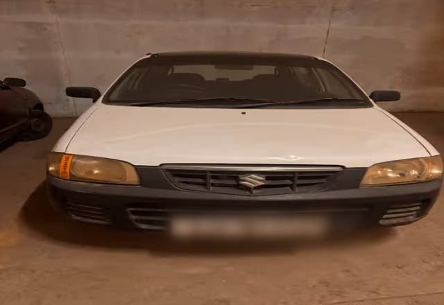 https://images10.gaadi.com/usedcar_image/4520167/original/b1deba9f-8feb-4cf2-9557-854eda1a3753.?imwidth=6400