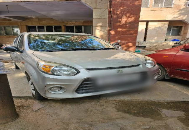 https://images10.gaadi.com/usedcar_image/4520174/original/cf9753ea-aca6-4cae-b399-935b1f661aae.?imwidth=6400