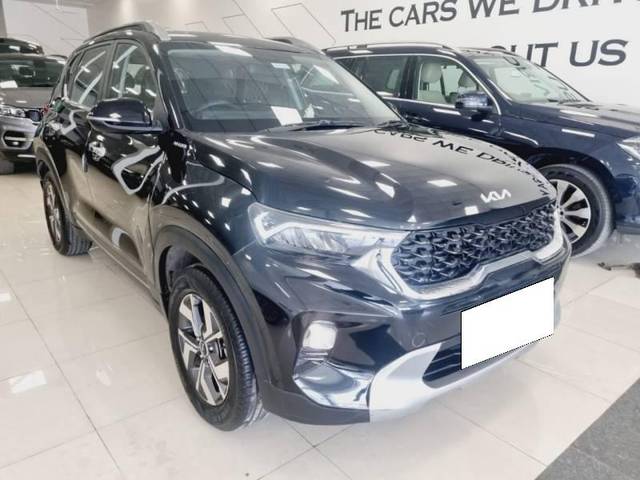 https://images10.gaadi.com/usedcar_image/4520224/original/processed_a7b287abacc378d106bae2703e4cf1d0.jpg?imwidth=6400