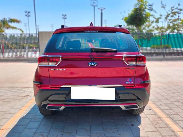 https://images10.gaadi.com/usedcar_image/4520235/original/processed_fc81b4e1c48b831f3fcd7b9f53666a16.jpg?imwidth=6402