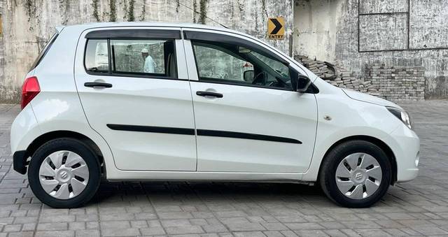 https://images10.gaadi.com/usedcar_image/4520239/original/processed_b27a7517689d0548db46495807c17d16.jpeg?imwidth=6401