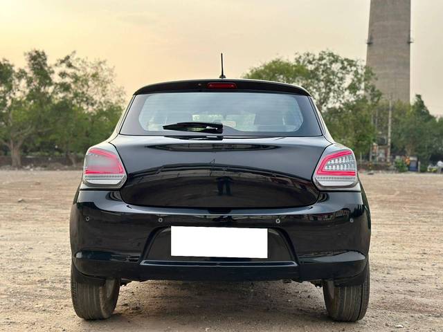https://images10.gaadi.com/usedcar_image/4520243/original/processed_3e8a8cb8aba3be4d3d2966b9f05fffdb.jpg?imwidth=6402