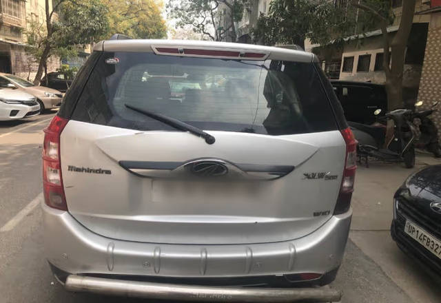 https://images10.gaadi.com/usedcar_image/4520246/original/4137695a-2fd9-4956-9798-a88b97cfce64.?imwidth=6401