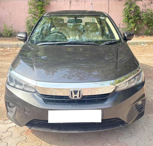 https://images10.gaadi.com/usedcar_image/4520253/original/processed_9e4fb29b-033b-4085-a93f-7decc8ebea9b.jpg?imwidth=6400
