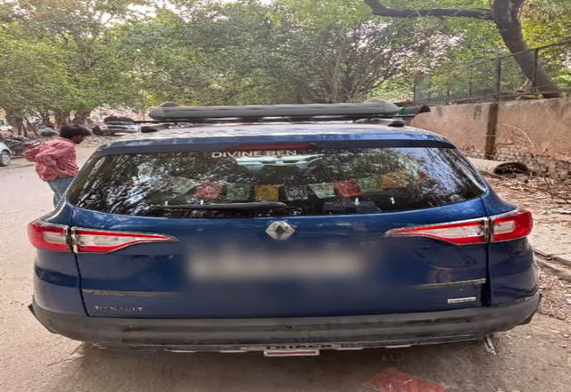 https://images10.gaadi.com/usedcar_image/4520254/original/c8494a64-4ce8-46d6-b4d5-5127cb438fd3.?imwidth=6400