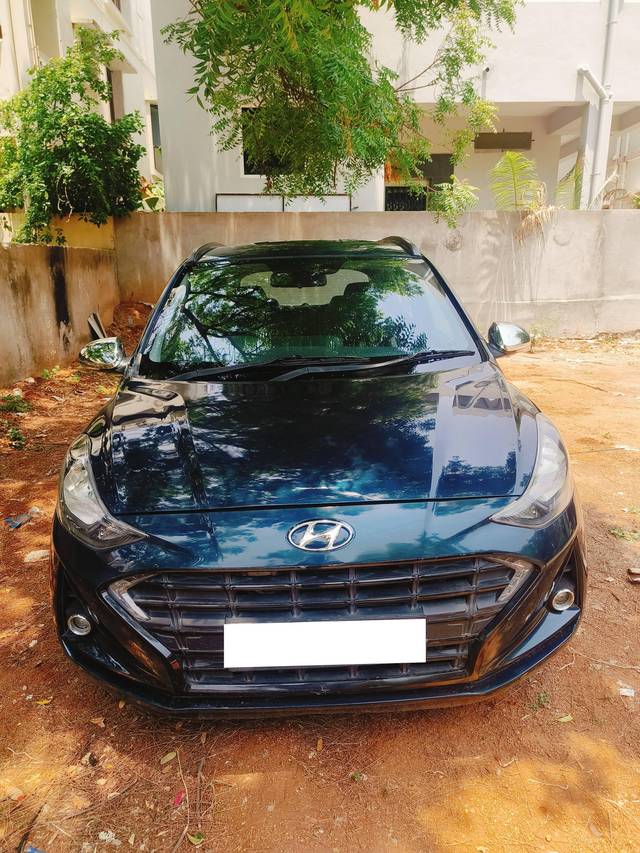 https://images10.gaadi.com/usedcar_image/4520262/original/processed_3c2f5df995c5ad1fdc944224194b80ec.jpg?imwidth=6400