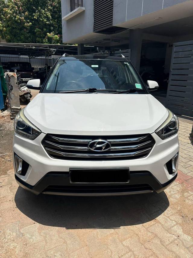 https://images10.gaadi.com/usedcar_image/4520272/original/processed_45313ec7b7791d0a428d44a78f696233.jpg?imwidth=6402