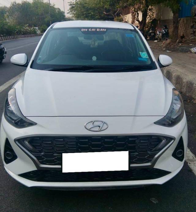 https://images10.gaadi.com/usedcar_image/4520274/original/processed_740e3c0e829125e835ae72687de9eaca.jpg?imwidth=6402