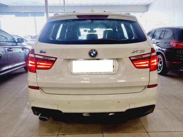 https://images10.gaadi.com/usedcar_image/4520278/original/processed_359d673e0832dd481f2b3dbfa35b9c9d.jpg?imwidth=6402