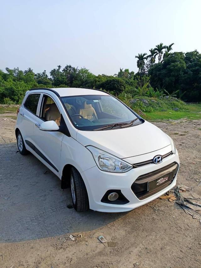 https://images10.gaadi.com/usedcar_image/4520324/original/processed_2a531530a0a8c076954740f030c364ea.jpg?imwidth=6400