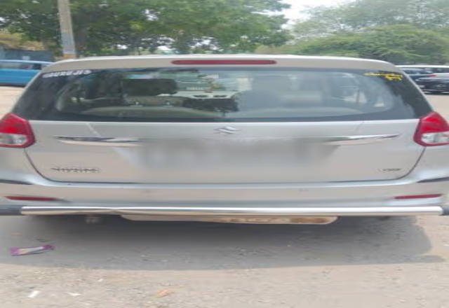 https://images10.gaadi.com/usedcar_image/4520327/original/512fb131-73ff-444c-ad49-9fff98d9d4cf.?imwidth=6401
