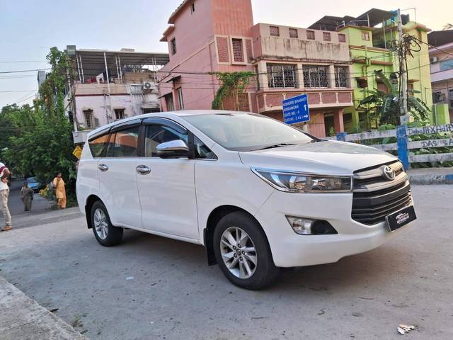 https://images10.gaadi.com/usedcar_image/4520333/original/processed_4a940c1f5c1010034b92b688a7c65fce.jpg?imwidth=6400