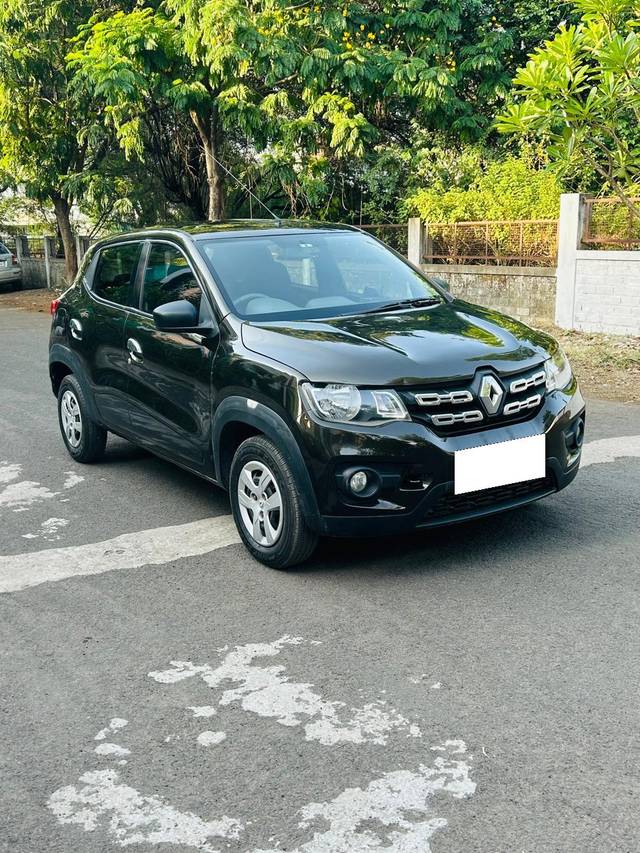 https://images10.gaadi.com/usedcar_image/4520340/original/processed_46f3ddef57c21badbbfdcfdc2c59b517.jpg?imwidth=6400