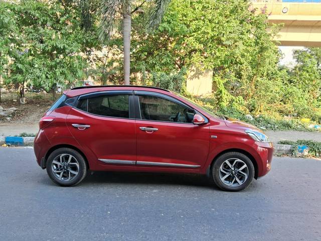 https://images10.gaadi.com/usedcar_image/4520341/original/d4d933a9e3d0c5d30a32484ff4cc5328.jpg?imwidth=6401
