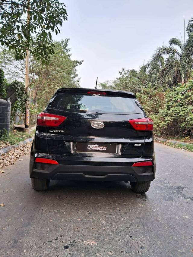 https://images10.gaadi.com/usedcar_image/4520346/original/processed_dc6150f3e05b783fbaae6afab9ed1a2e.jpg?imwidth=6402