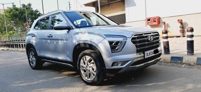 https://images10.gaadi.com/usedcar_image/4520377/original/processed_8484fb7e154a4f077b46c94601905232.jpg?imwidth=6400