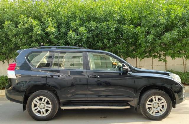 https://images10.gaadi.com/usedcar_image/4520412/original/processed_e04ee12f1f96cad4f0fbc4354ceceb3f.jpg?imwidth=6401