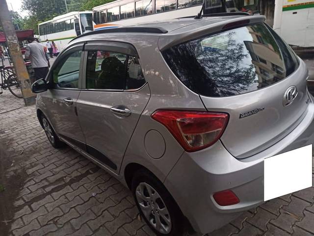 https://images10.gaadi.com/usedcar_image/4520420/original/processed_80029069-f487-4612-b78b-866704583182.jpg?imwidth=6400