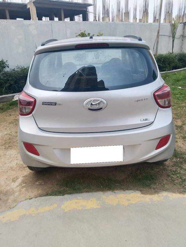 https://images10.gaadi.com/usedcar_image/4520456/original/processed_1adc17011aa5ec34a4bc4bde90e9f933.jpg?imwidth=6400