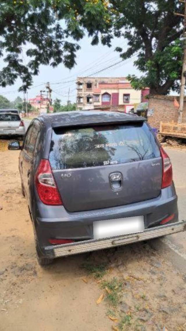 https://images10.gaadi.com/usedcar_image/4520523/original/processed_processed_3aff0a49-19c0-4827-810b-b505e97bc789.jpg?imwidth=6401