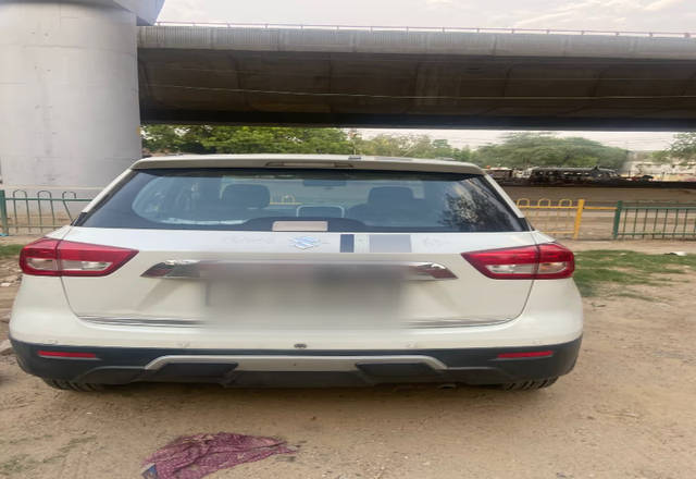 https://images10.gaadi.com/usedcar_image/4520533/original/785a11cd-6b78-4e3a-a4e2-6da3dbab94d4.?imwidth=6400