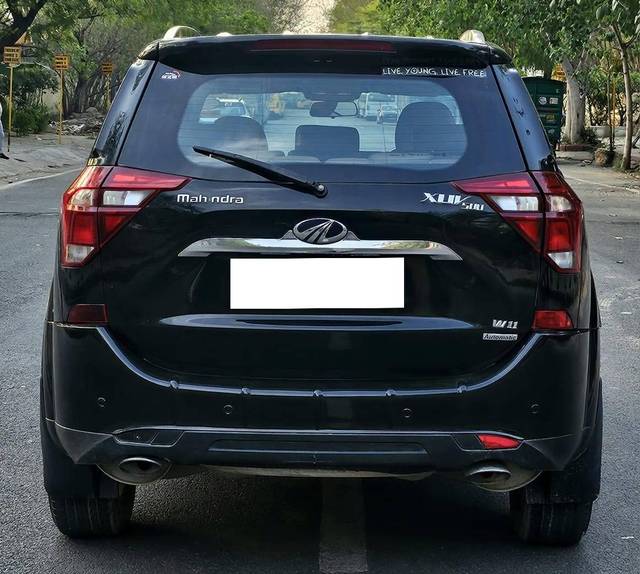 https://images10.gaadi.com/usedcar_image/4520555/original/processed_e508fc4465deb2796b485e6a0d931f67.jpg?imwidth=6402