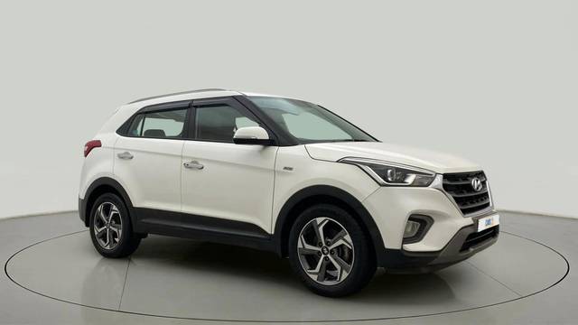 https://images10.gaadi.com/usedcar_image/4520556/original/b6cf75d57995ef18398fe108e7ce0a45.jpg?imwidth=6400
